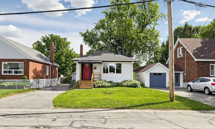 675 Lundys Lane