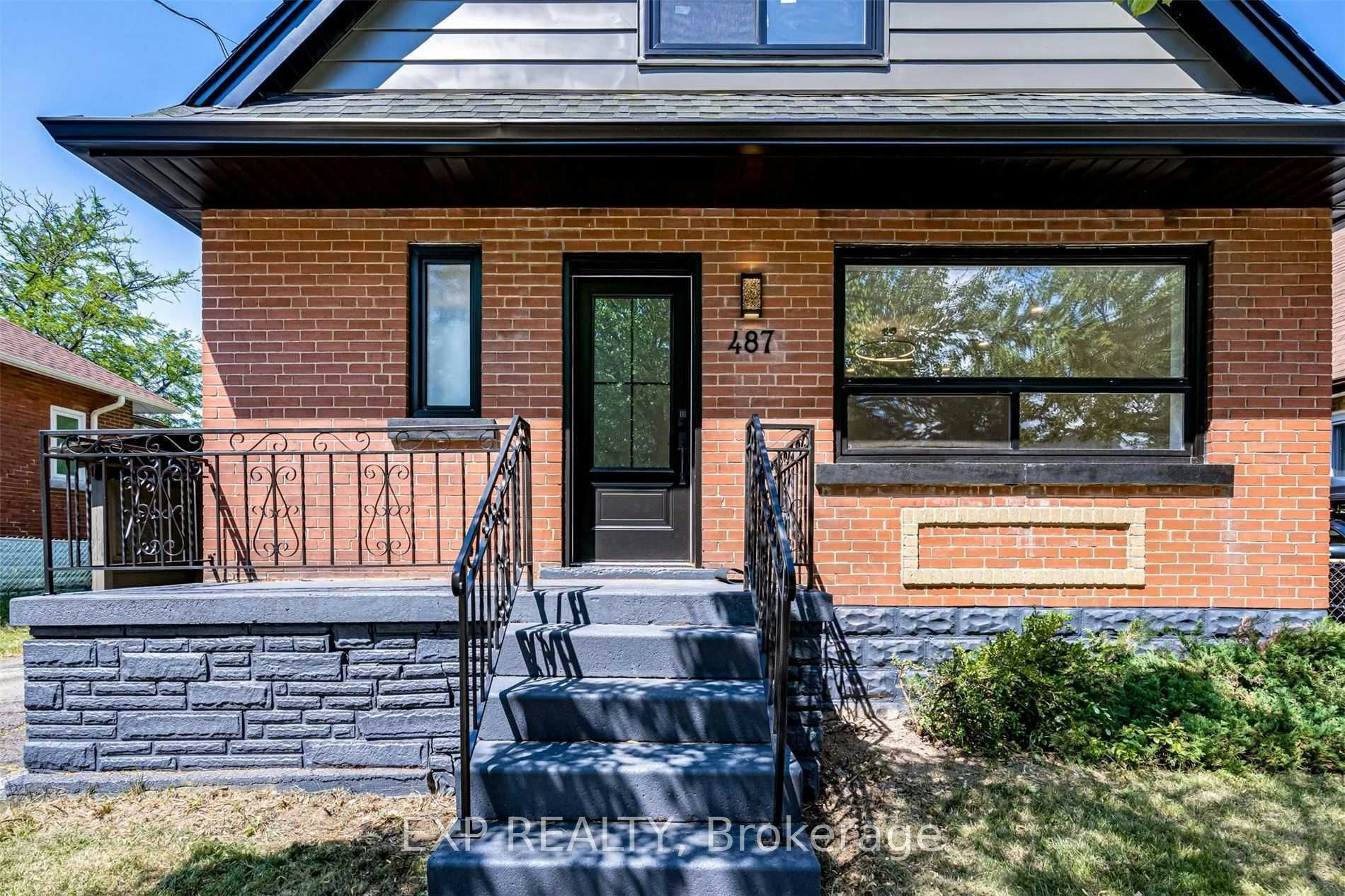 Upper-487 Brucedale Avenue E, Hamilton, ON, L8V 1P1