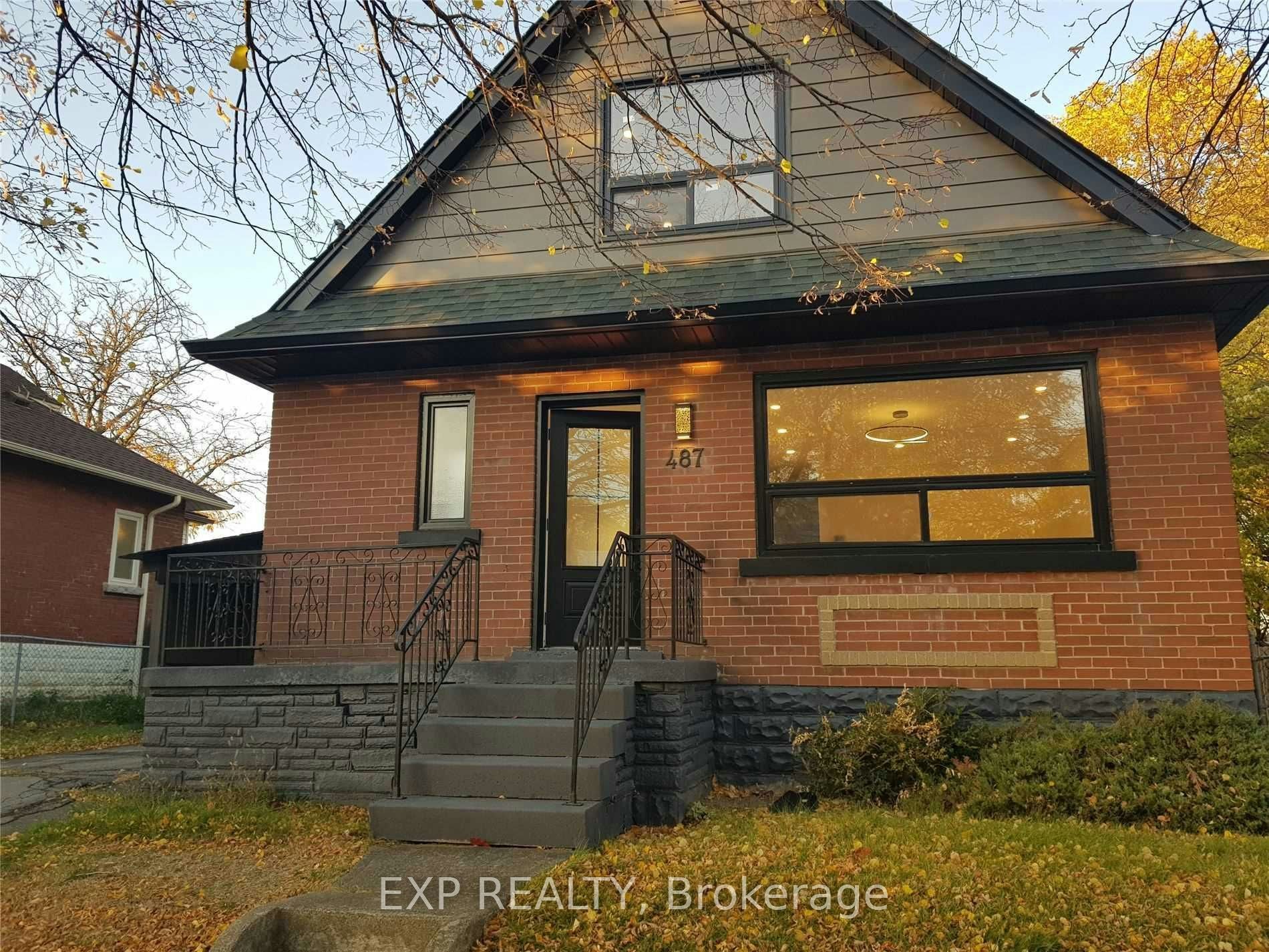 Upper-487 Brucedale Avenue E, Hamilton, ON, L8V 1P1 - 2