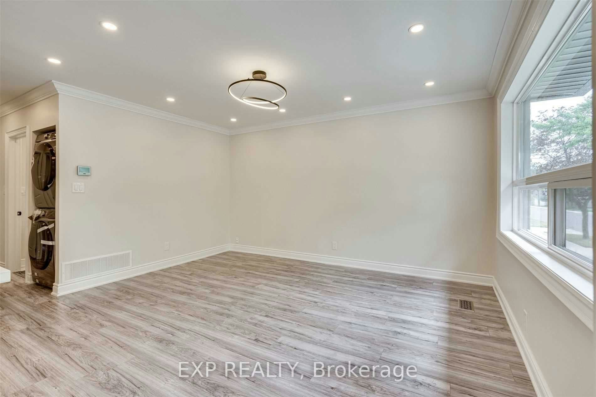 Upper-487 Brucedale Avenue E, Hamilton, ON, L8V 1P1 - 6