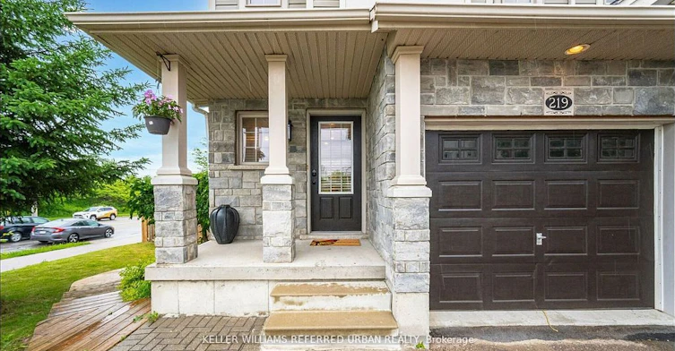 Main-219 Templewood Drive, Kitchener, ON, N2R 0A3 - 2