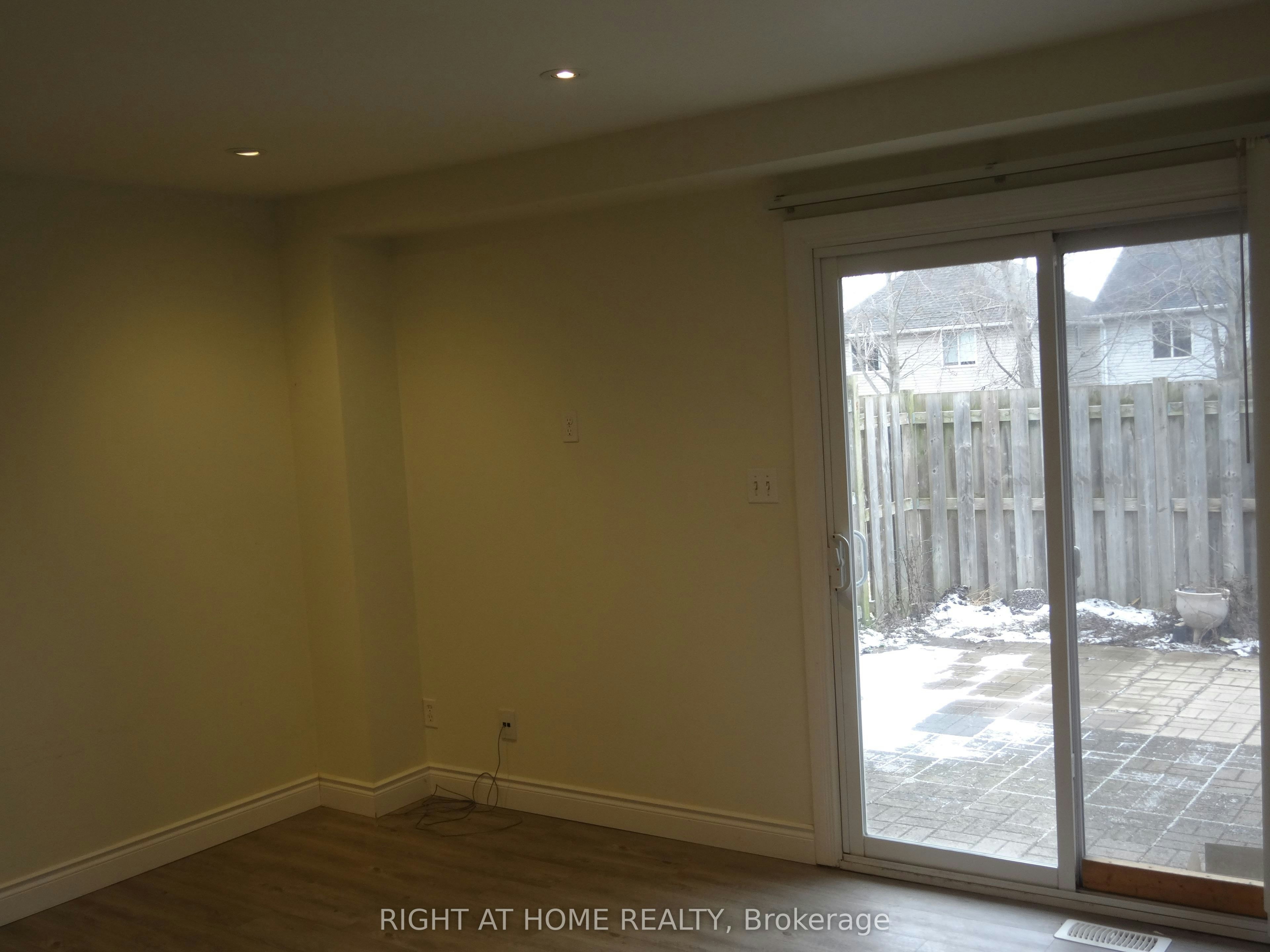 49-211 Veronica Drive, Kitchener, ON, N2A 2R8 - 16