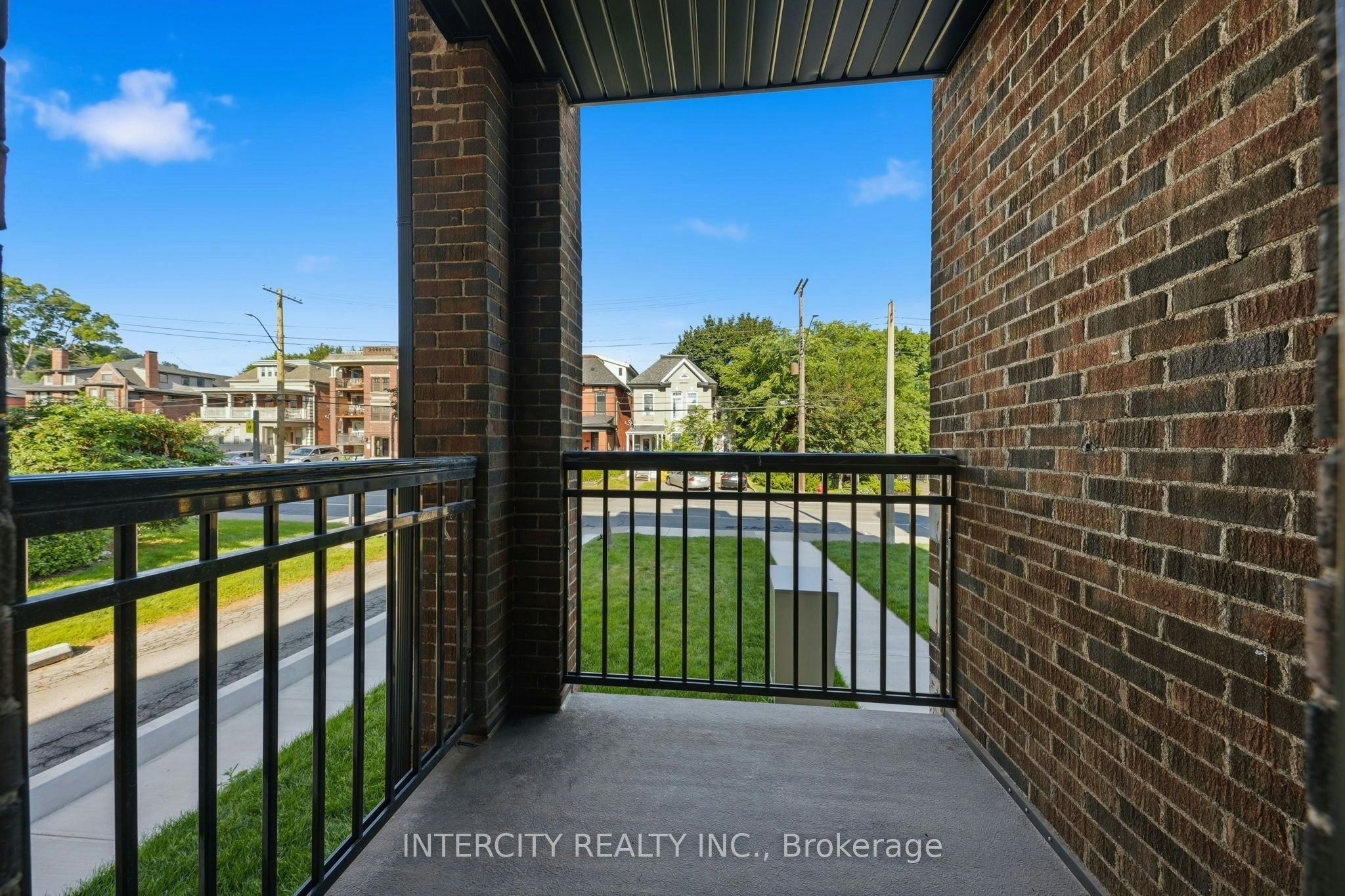 3-91 Wentworth Street S, Hamilton, ON, L8N 2Y9 - 9