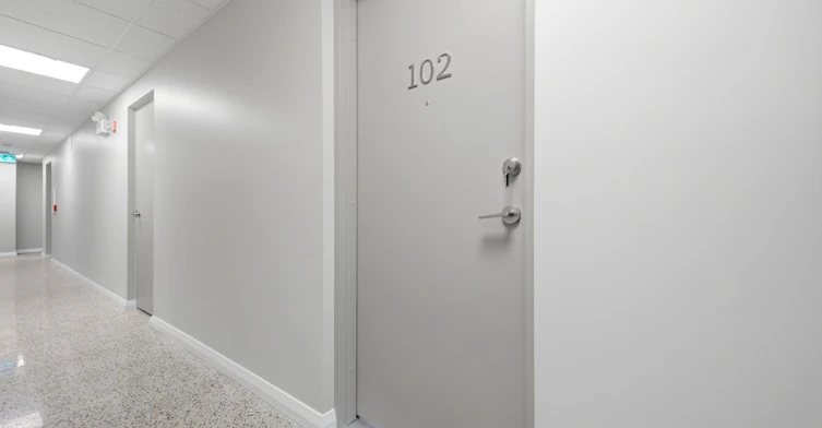 3-91 Wentworth Street S, Hamilton, ON, L8N 2Y9 - 2