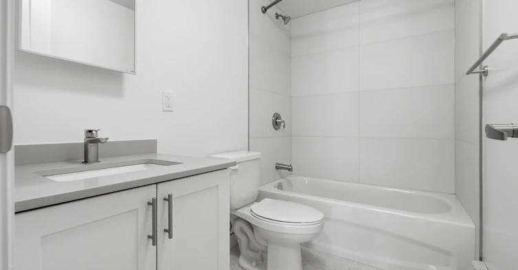 3-91 Wentworth Street S, Hamilton, ON, L8N 2Y9 - 11