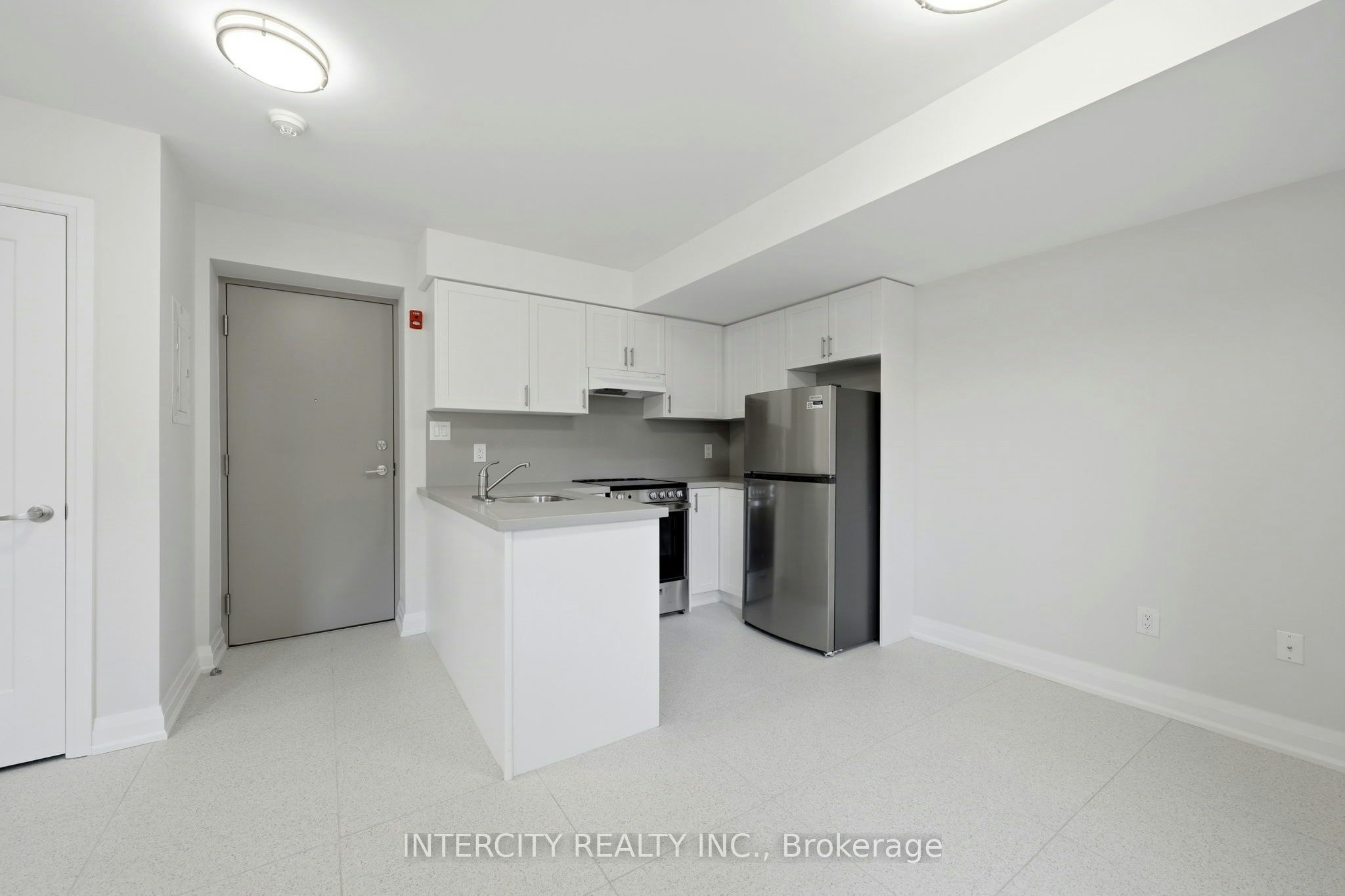 2-91 Wentworth Street S, Hamilton, ON, L8N 2Y9 - 10