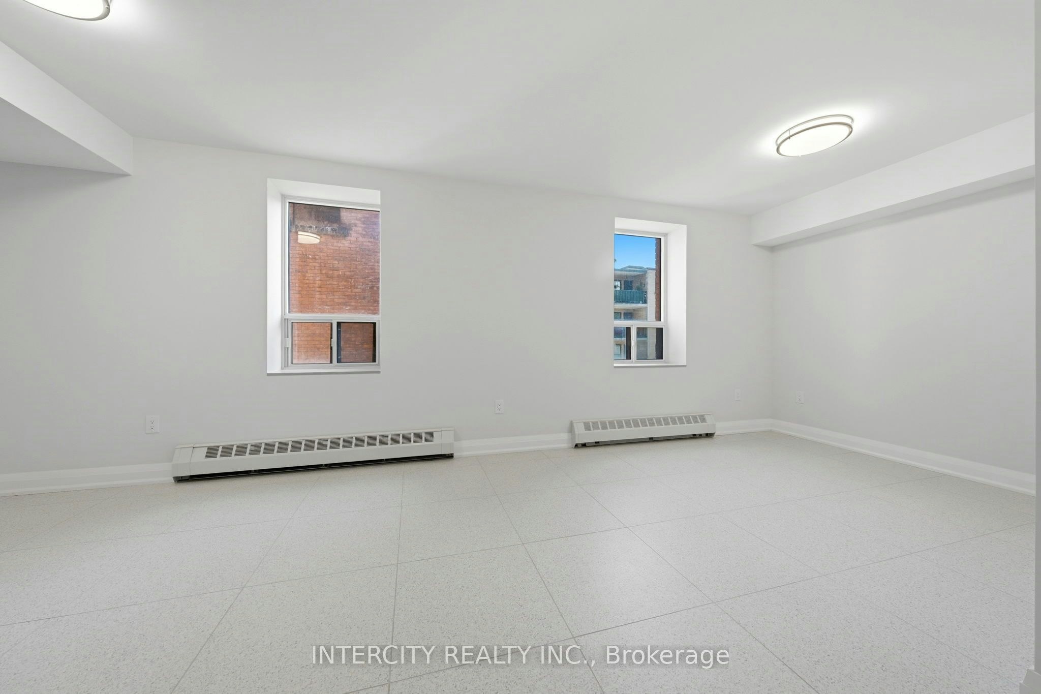 2-91 Wentworth Street S, Hamilton, ON, L8N 2Y9 - 9