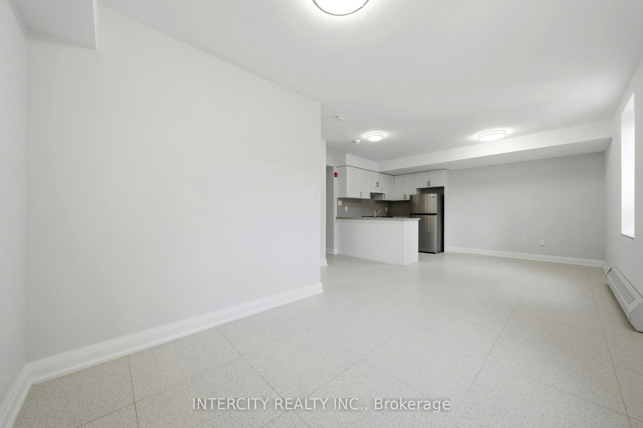 2-91 Wentworth Street S, Hamilton, ON, L8N 2Y9 - 12