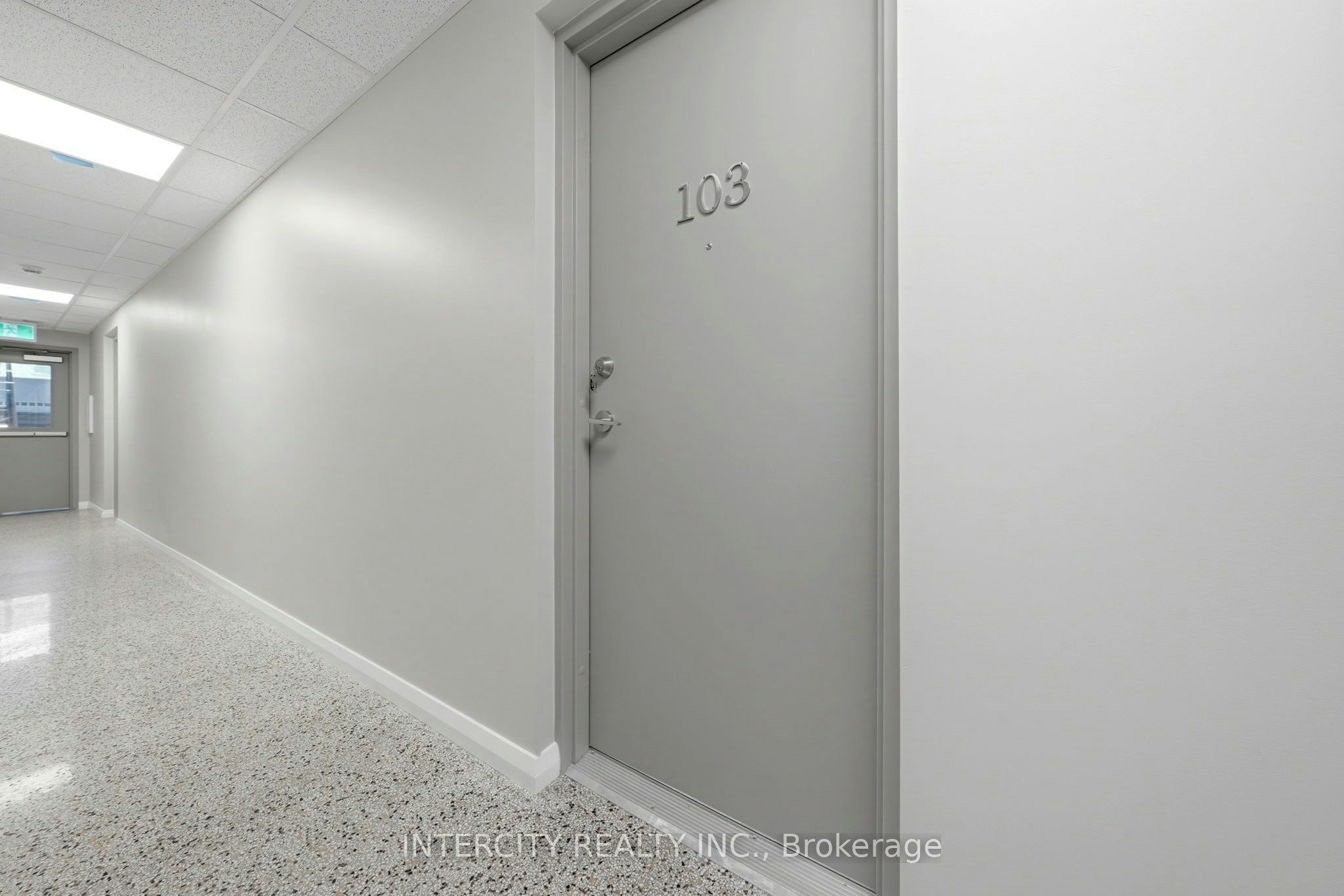 2-91 Wentworth Street S, Hamilton, ON, L8N 2Y9 - 2