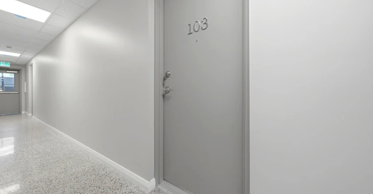 2-91 Wentworth Street S, Hamilton, ON, L8N 2Y9 - 2