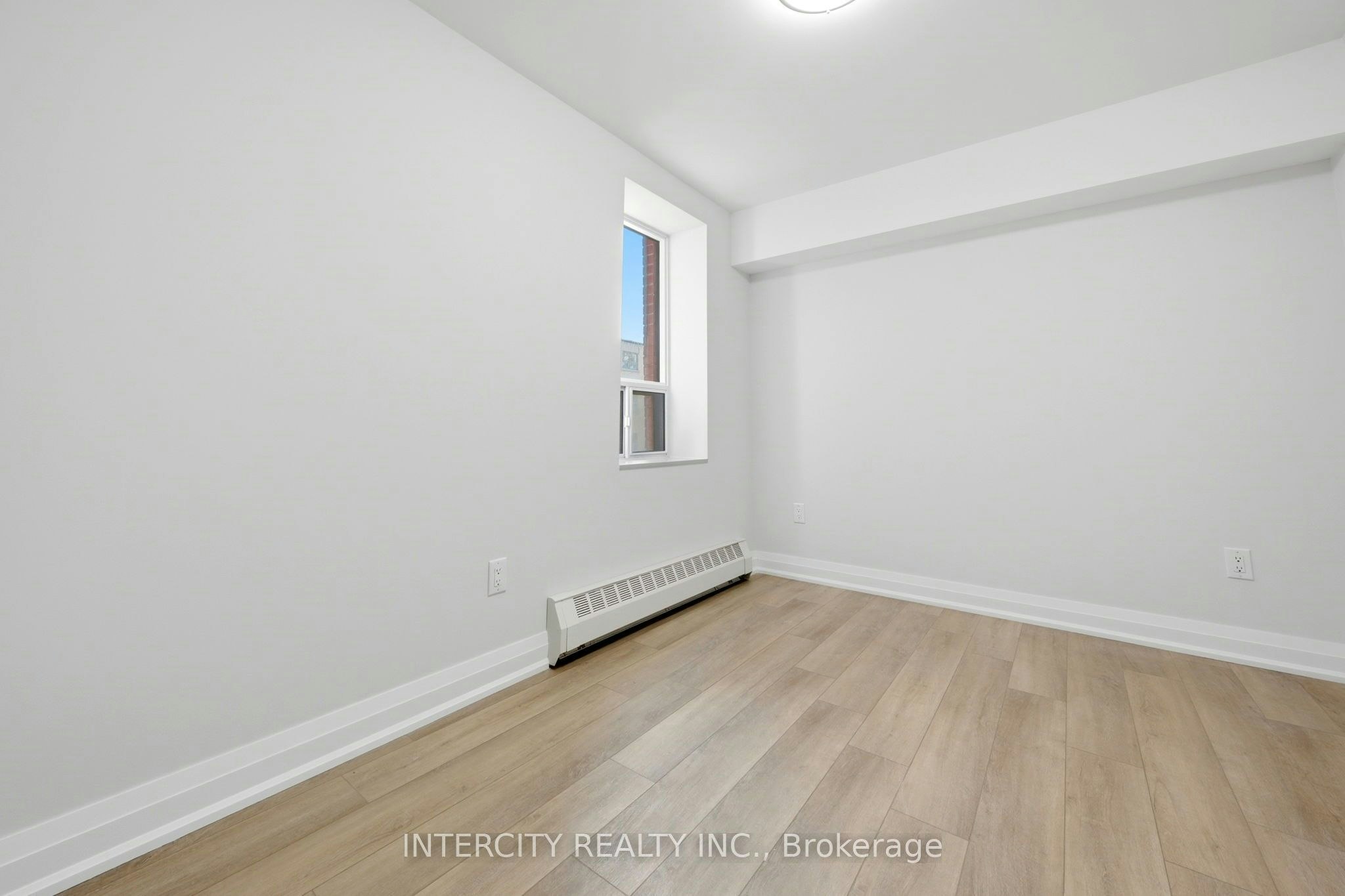 1-91 Wentworth Street S, Hamilton, ON, L8N 2Y9 - 13