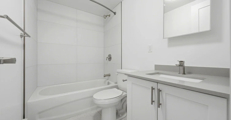 1-91 Wentworth Street S, Hamilton, ON, L8N 2Y9 - 11
