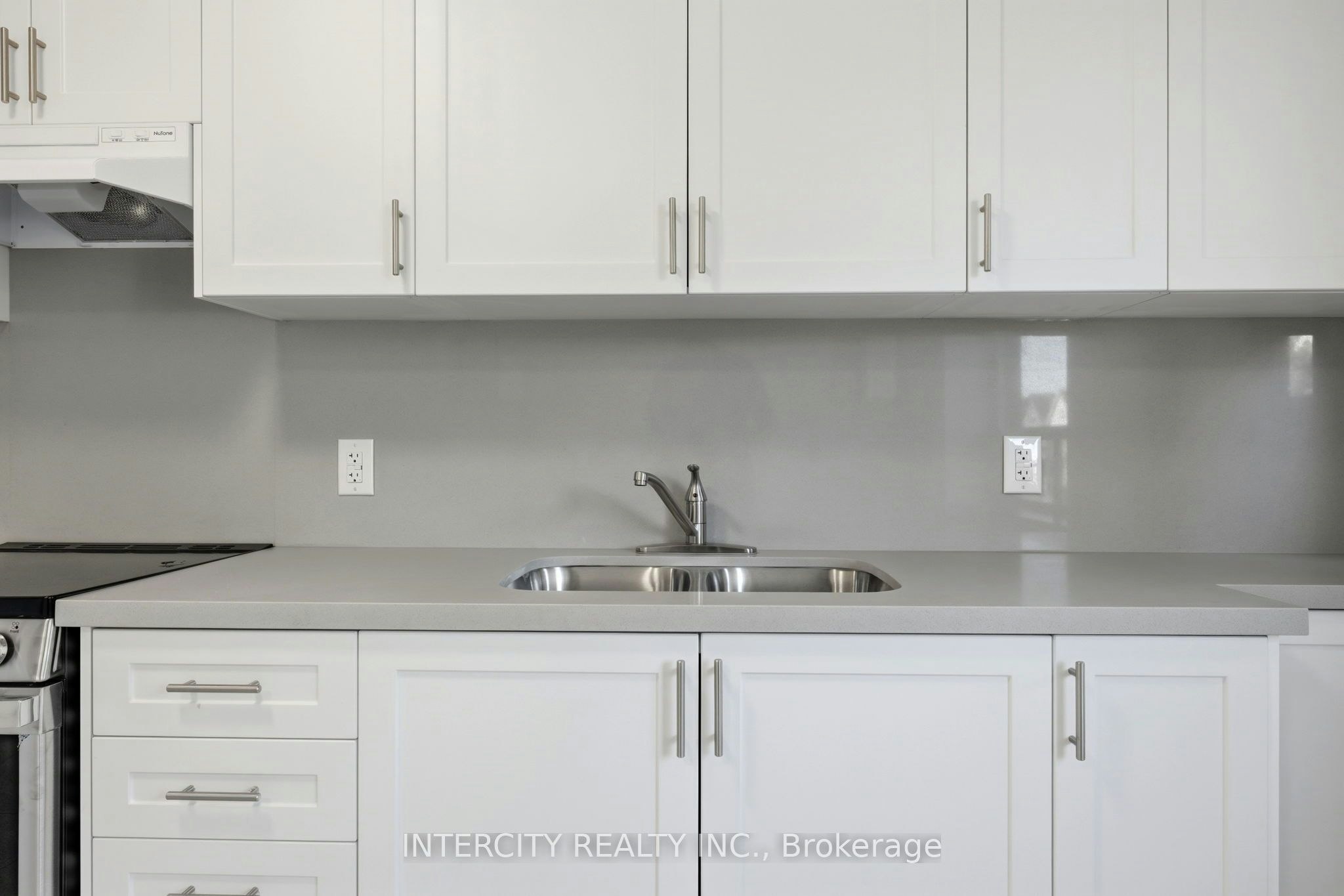 1-91 Wentworth Street S, Hamilton, ON, L8N 2Y9 - 9