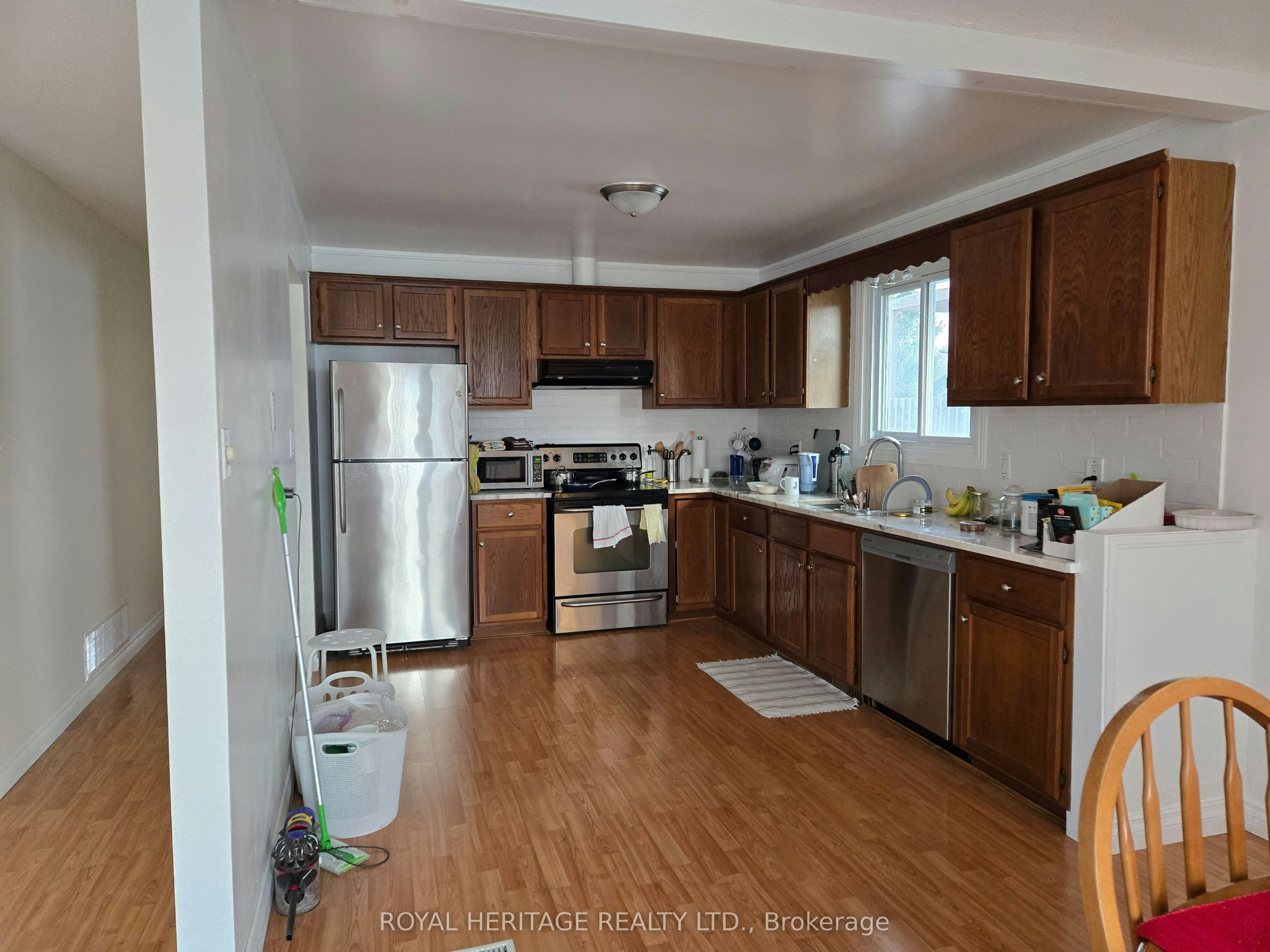 29 Fleming Road SW, Quinte West, ON, K8V 6P7 - 3