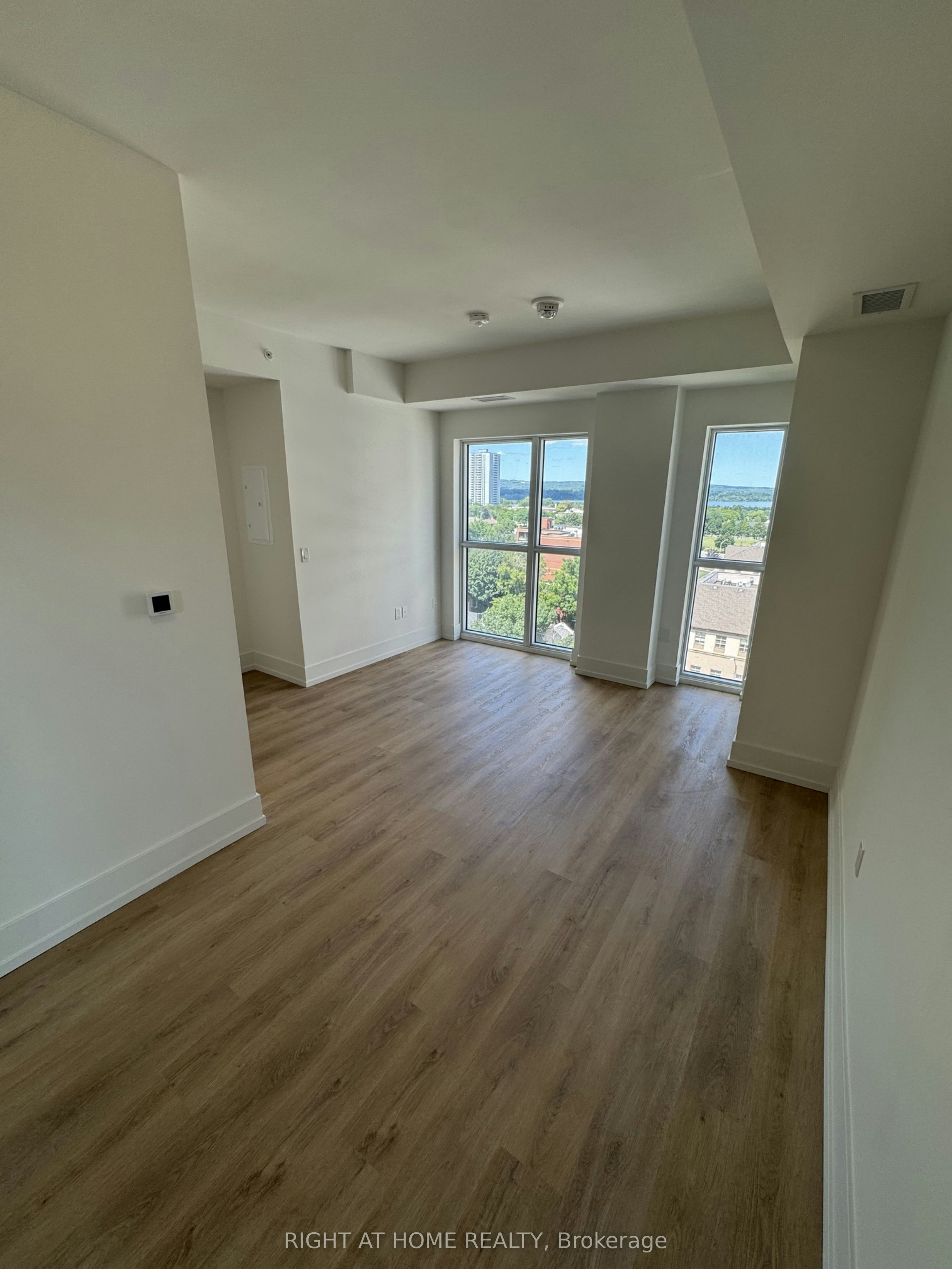 808-206 King Street W, Hamilton, ON, L8P 1A5 - 10