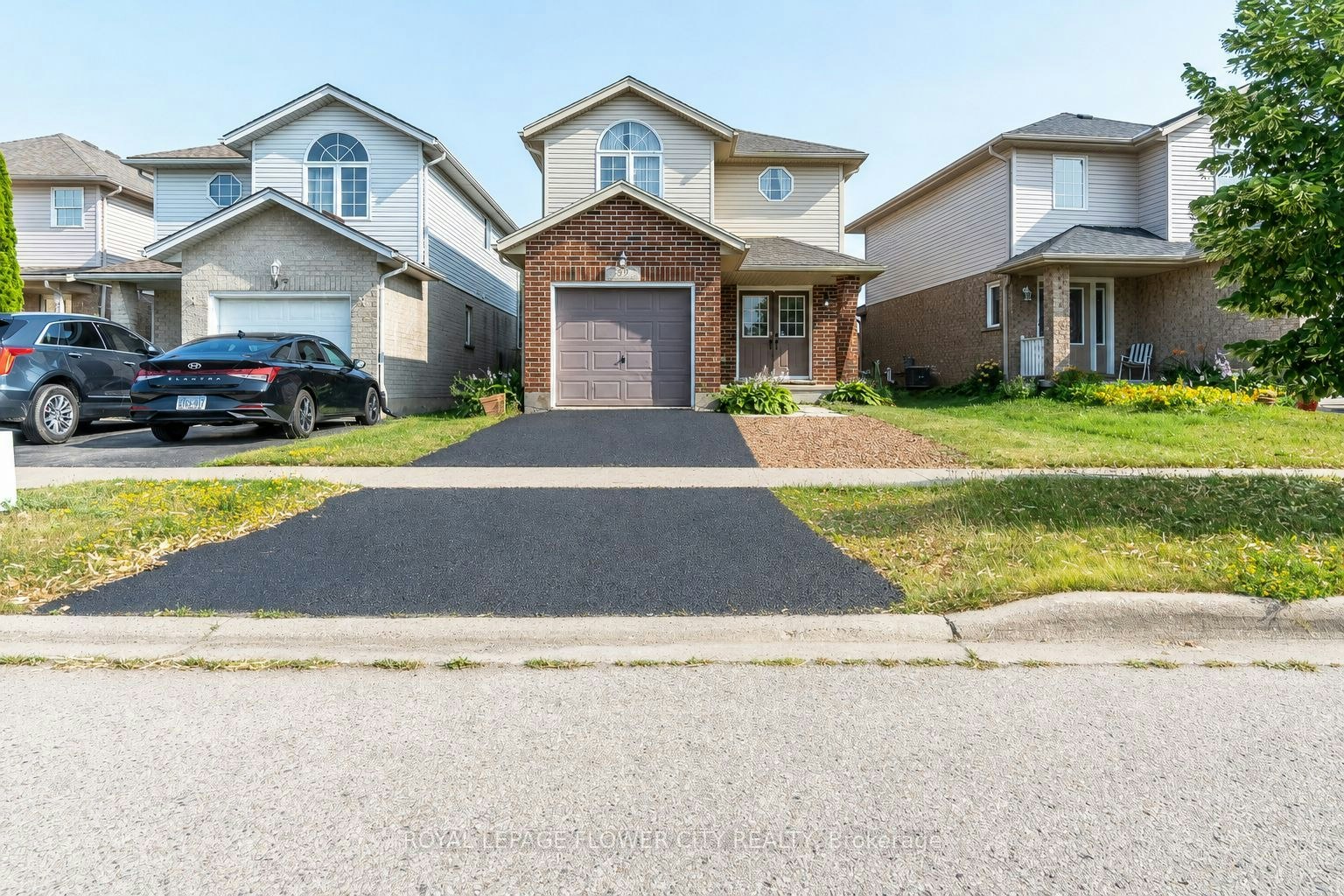 99 Windflower Drive, Kitchener, ON, N2E 4B3