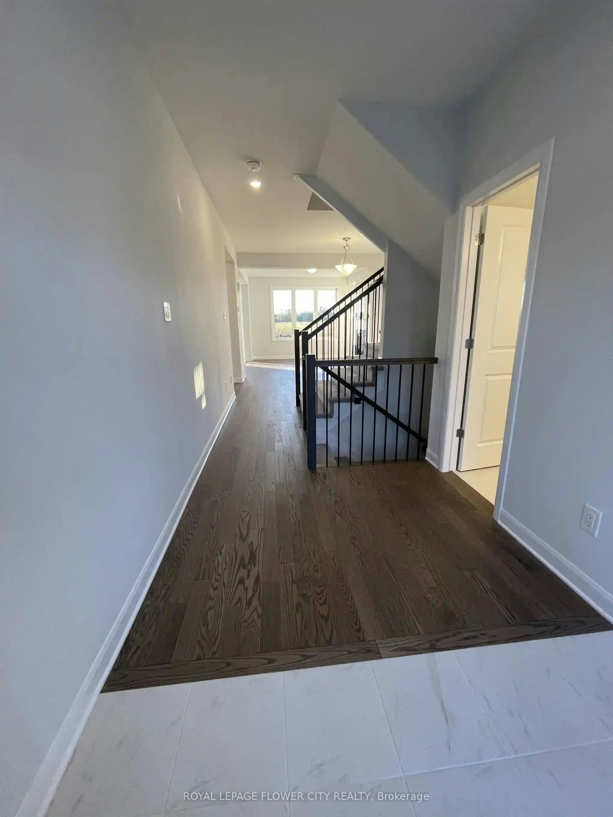 229 Elsie Macgill Walk, Ottawa, ON, K2W 0L5 - 2