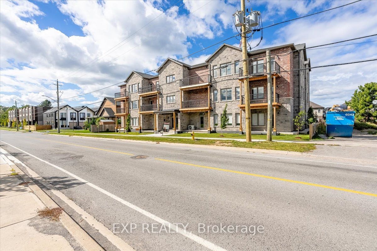 201-163 Port Robinson Road, Pelham, ON, L3B 5N5