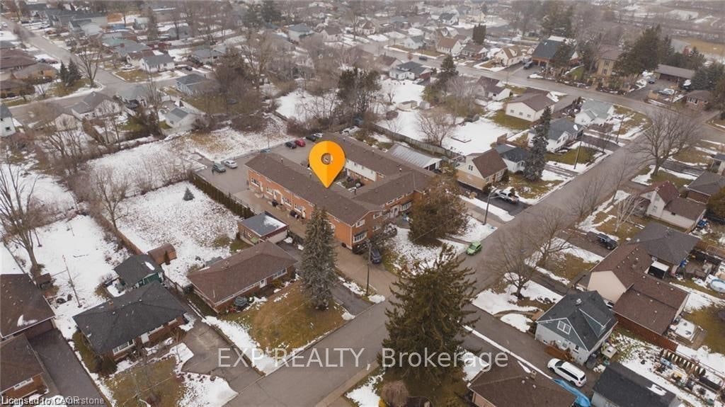 8-78 Bee Street, Woodstock, ON, N4S 3Z3 - 2