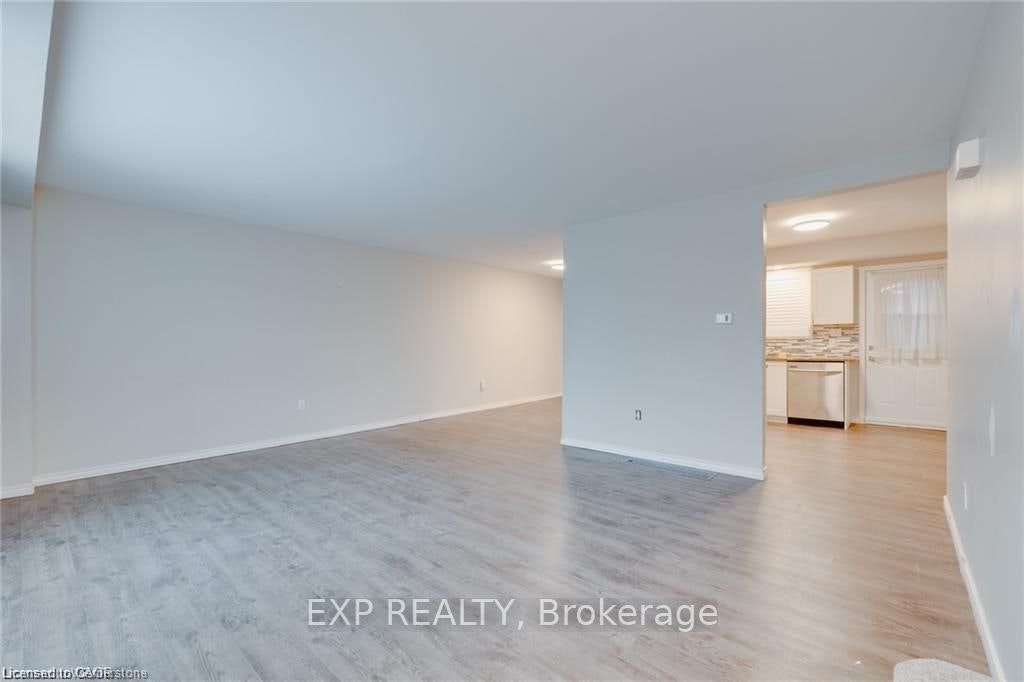 8-78 Bee Street, Woodstock, ON, N4S 3Z3 - 5