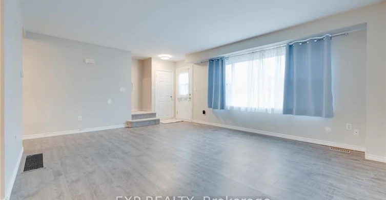 8-78 Bee Street, Woodstock, ON, N4S 3Z3 - 3