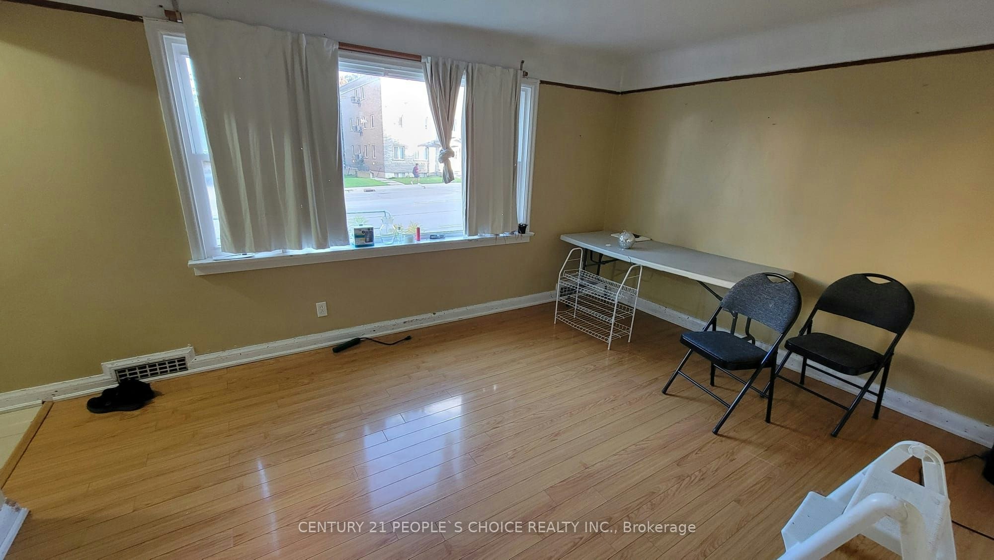 52 Columbia Street W, Waterloo, ON, N2L 3K5 - 2