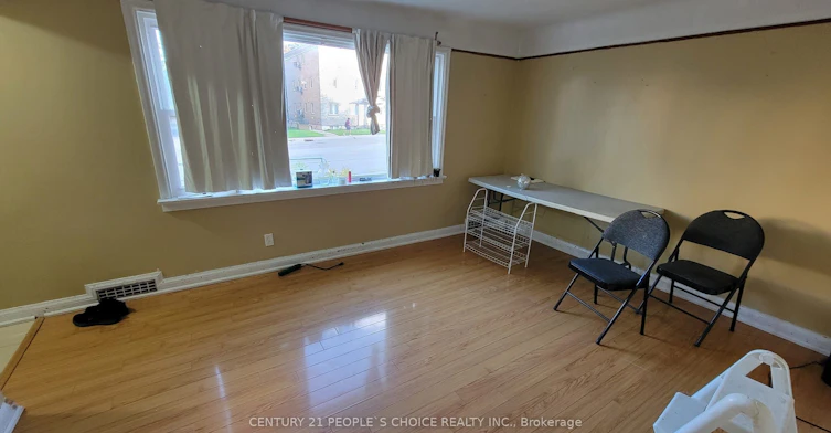 52 Columbia Street W, Waterloo, ON, N2L 3K5 - 2