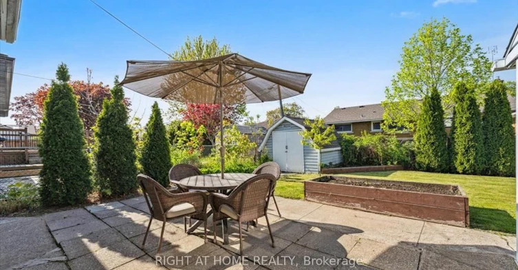 21 Kilbourne Crescent, St. Catharines, ON, L2M 3E3 - 18