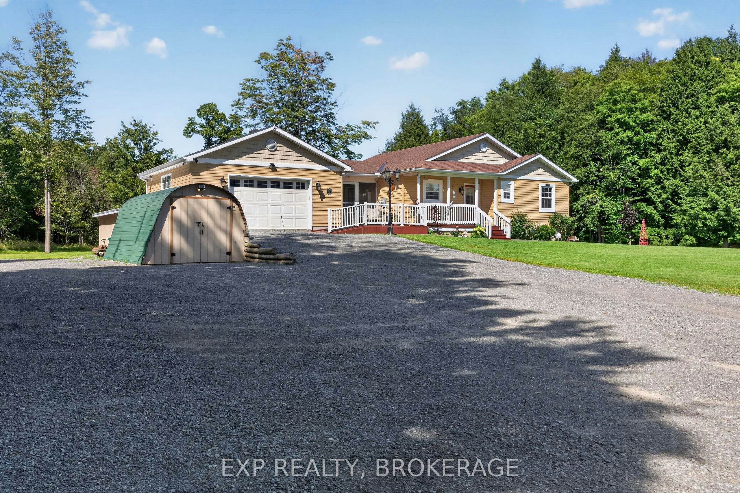 3288 Long Lake Road, Central Frontenac, ON, K0H 2E0