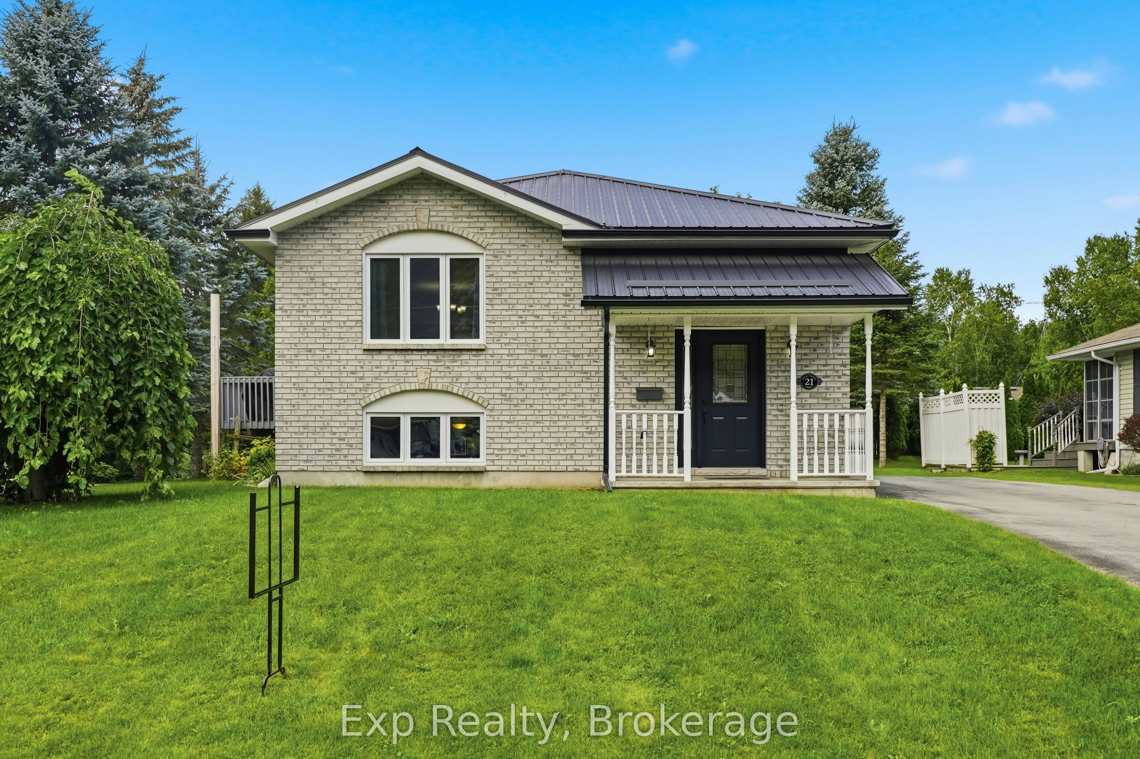 21 South Maloney Street, Marmora and Lake, ON, K0K 2M0