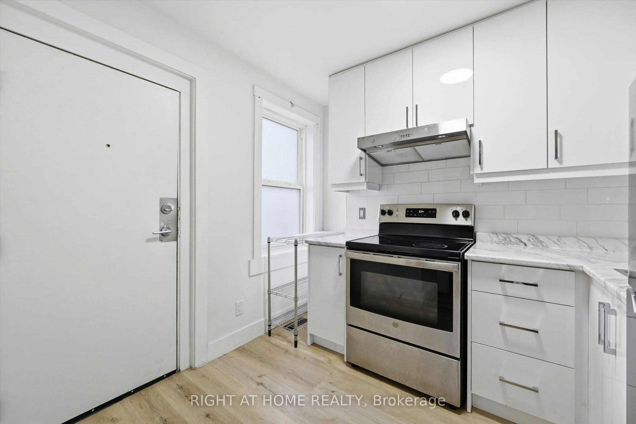 5-13 Westinghouse Avenue, Hamilton, ON, L8L 6E4 - 7