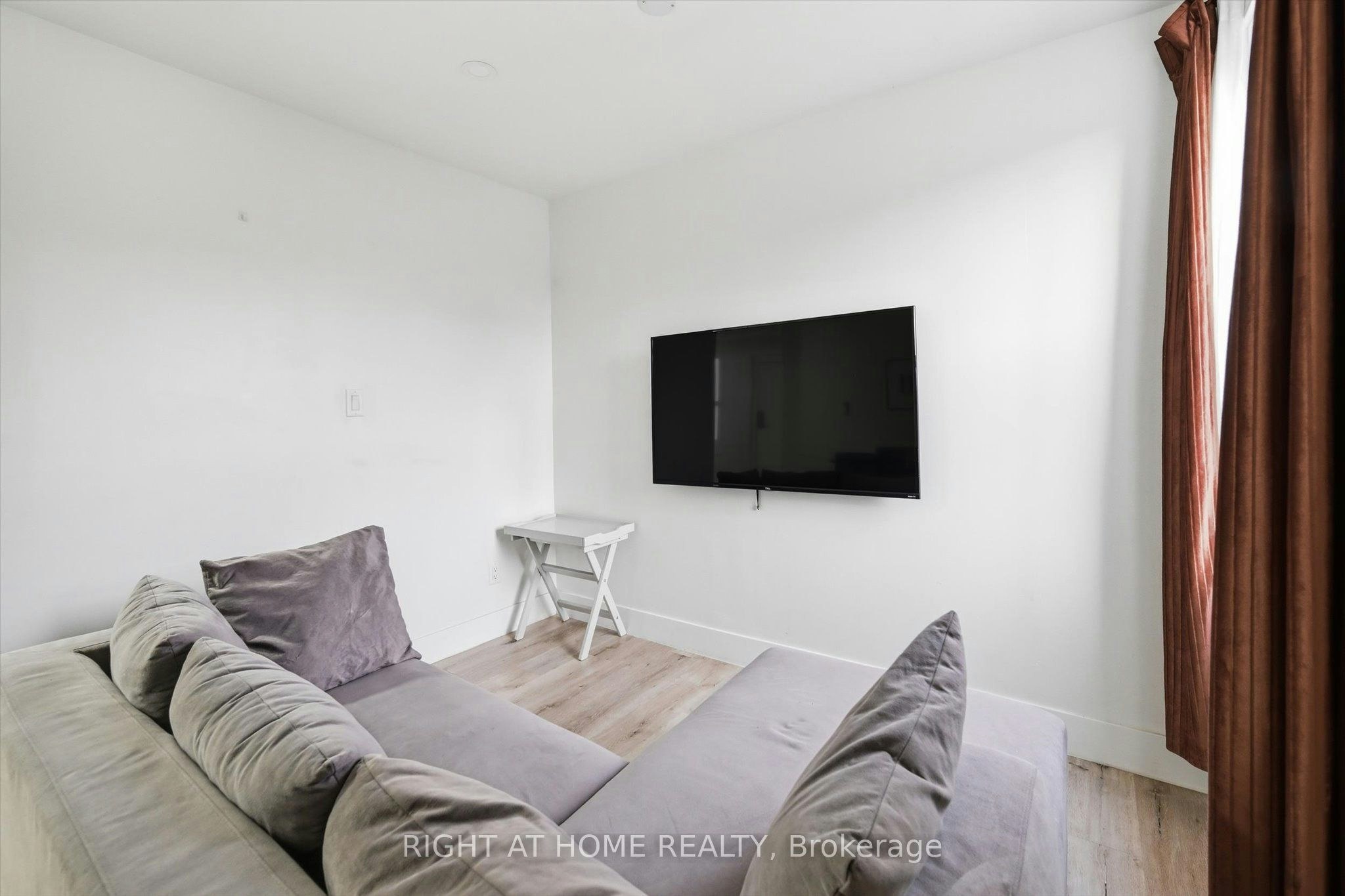 5-13 Westinghouse Avenue, Hamilton, ON, L8L 6E4 - 5