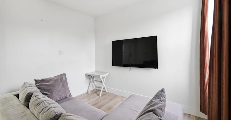 5-13 Westinghouse Avenue, Hamilton, ON, L8L 6E4 - 5