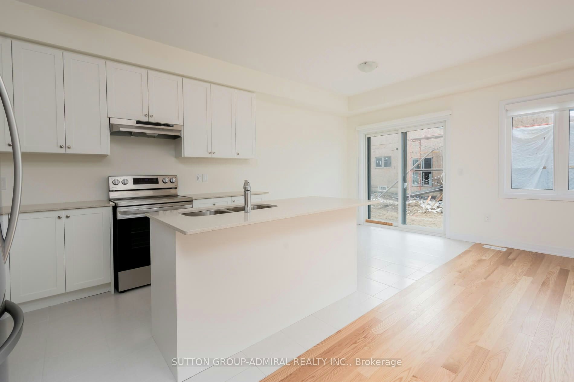 480 Adelaide Street, Wellington North, ON, N0G 1A0 - 5