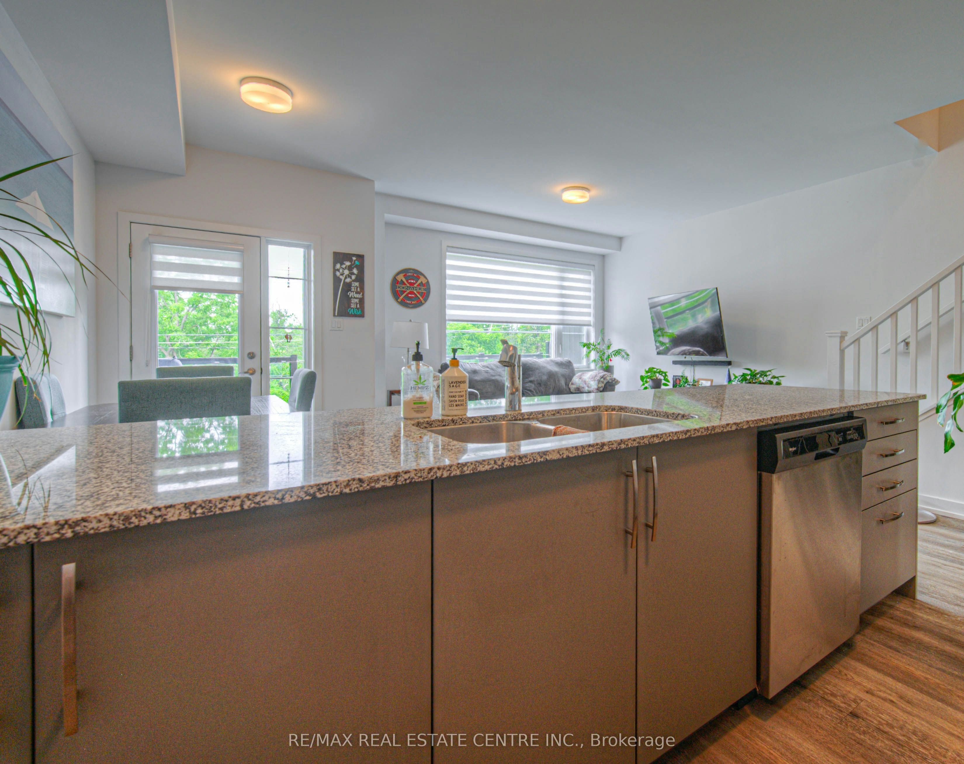 2-350 River Road, Cambridge, ON, N3C 0H4 - 13