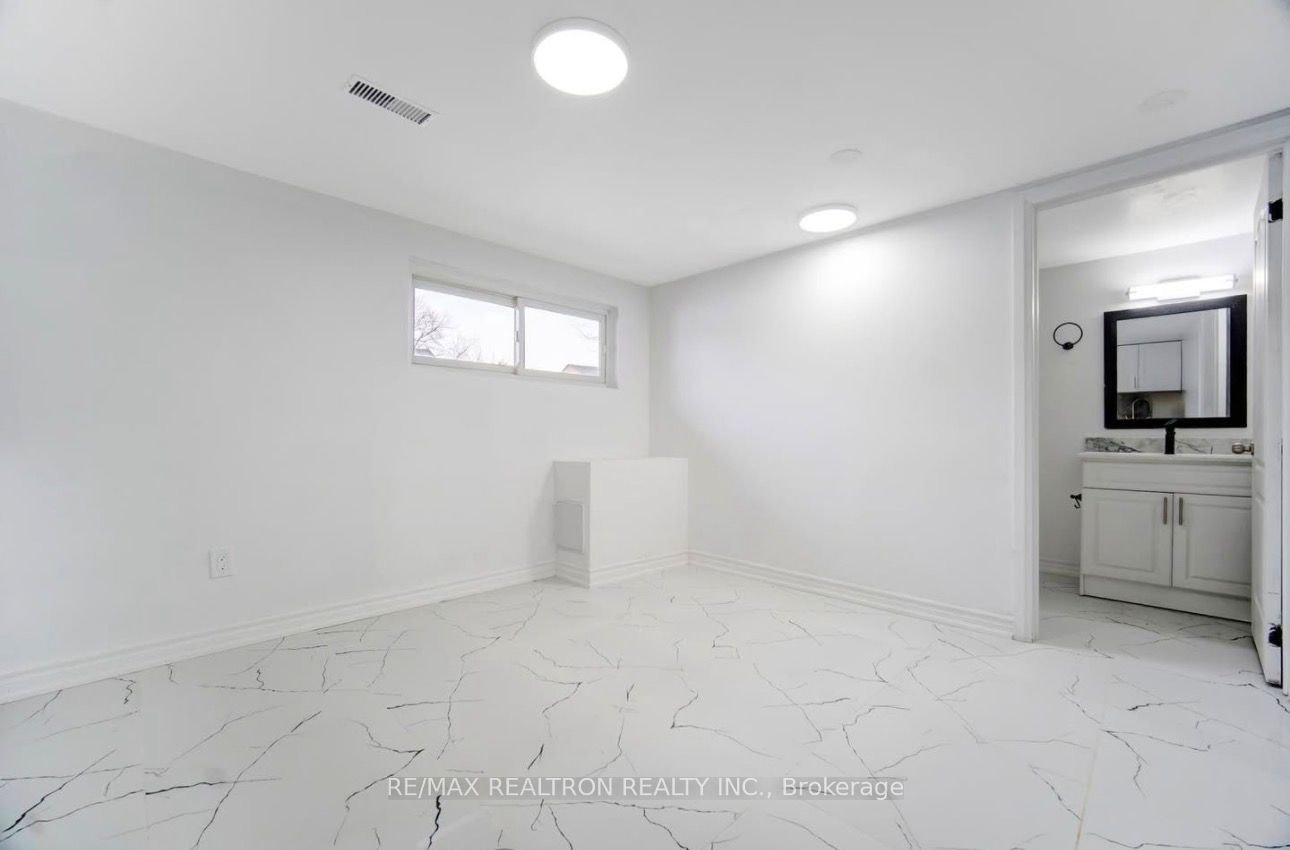 29 Court Lane, London, ON, N5W 5M6 - 9