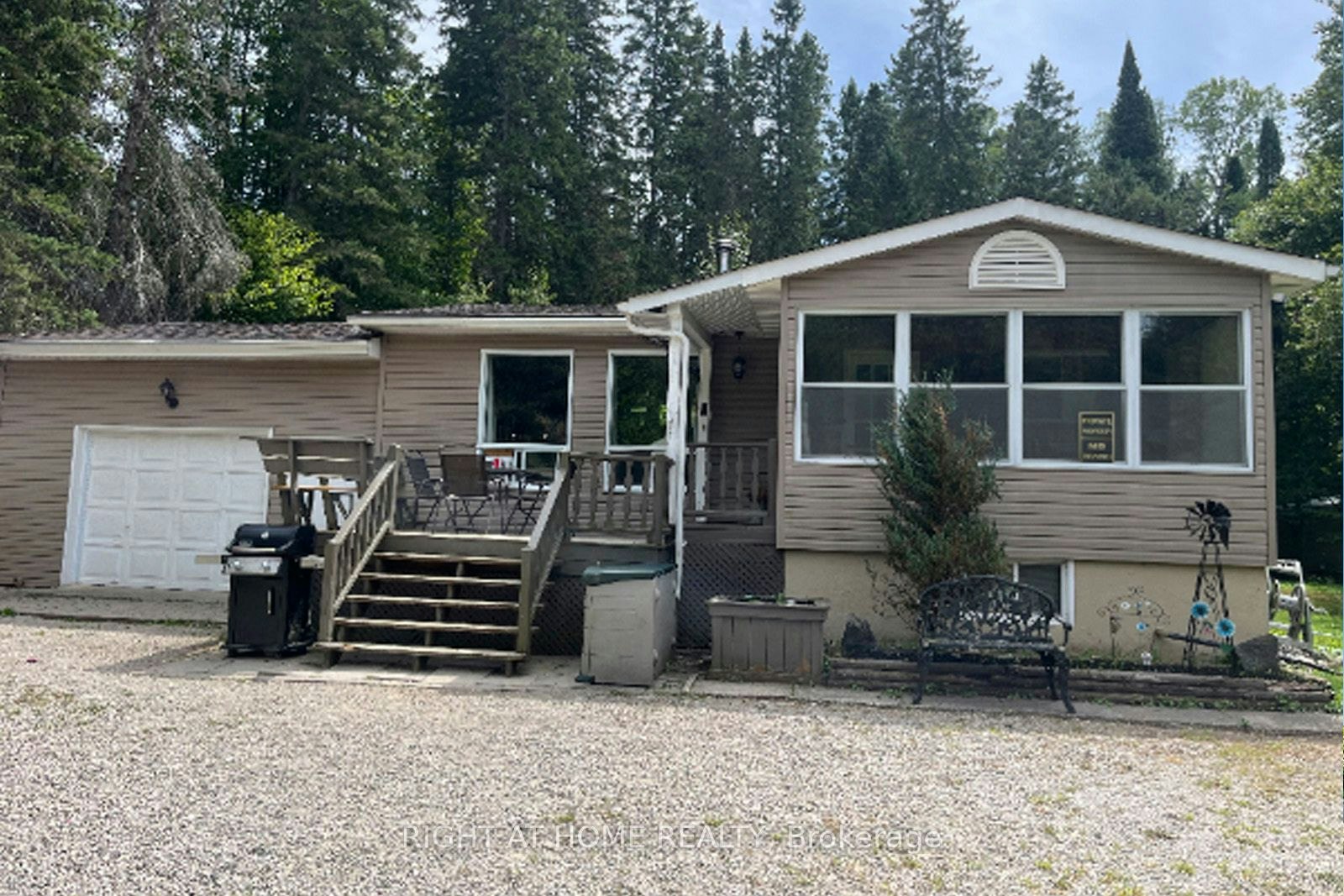 524 Balsam Chutes Road, Huntsville, ON, P0B 1L0
