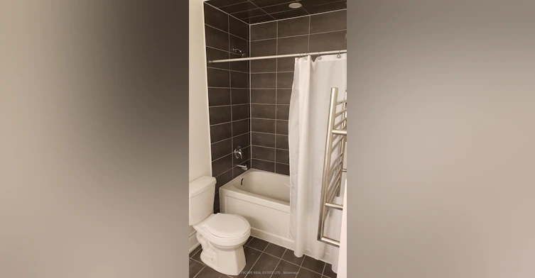 56 Golden Hawk Drive, Hamilton, ON, L8B 1W9 - 23