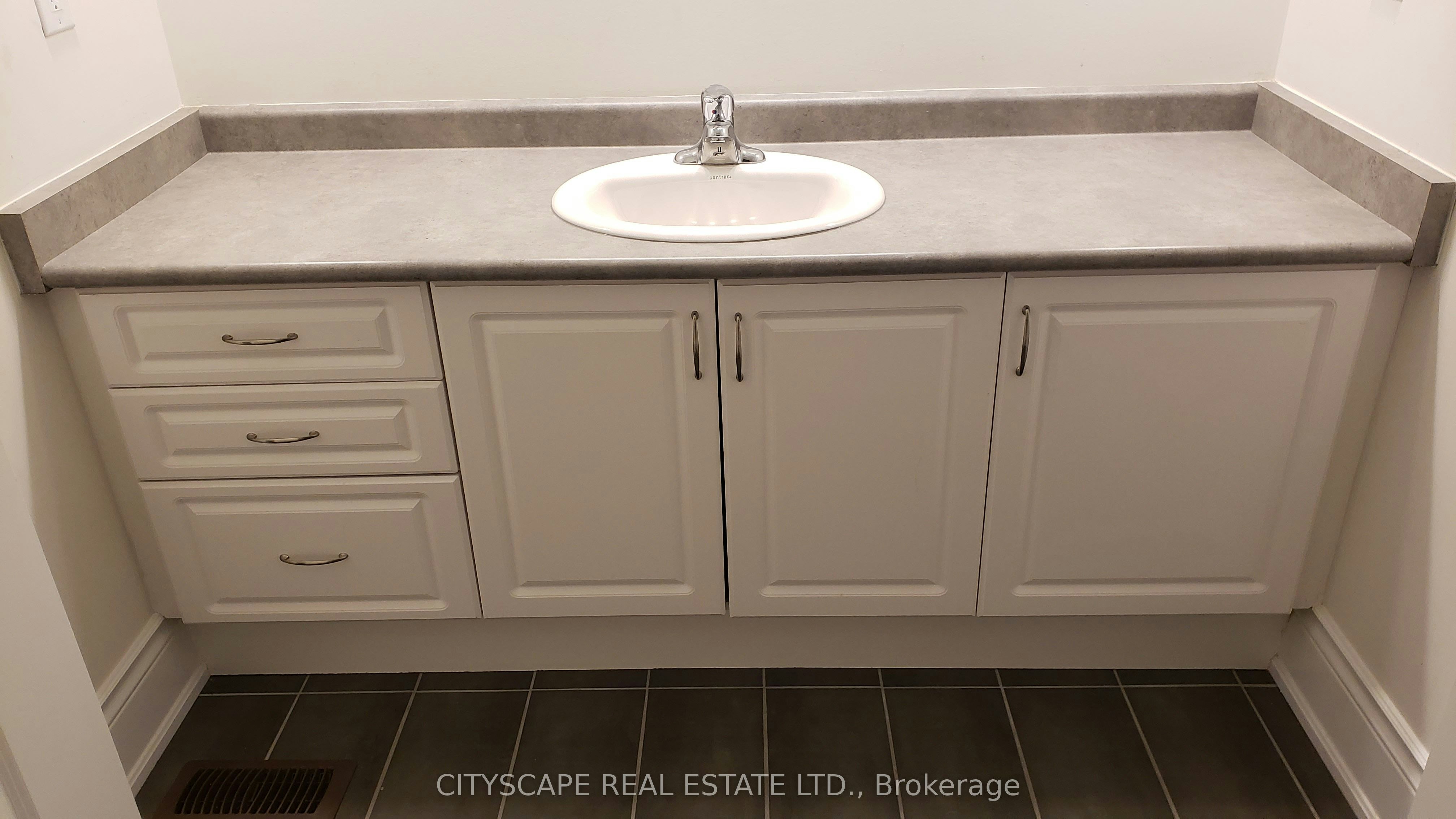 56 Golden Hawk Drive, Hamilton, ON, L8B 1W9 - 22