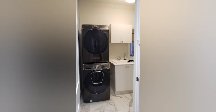 56 Golden Hawk Drive, Hamilton, ON, L8B 1W9 - 10