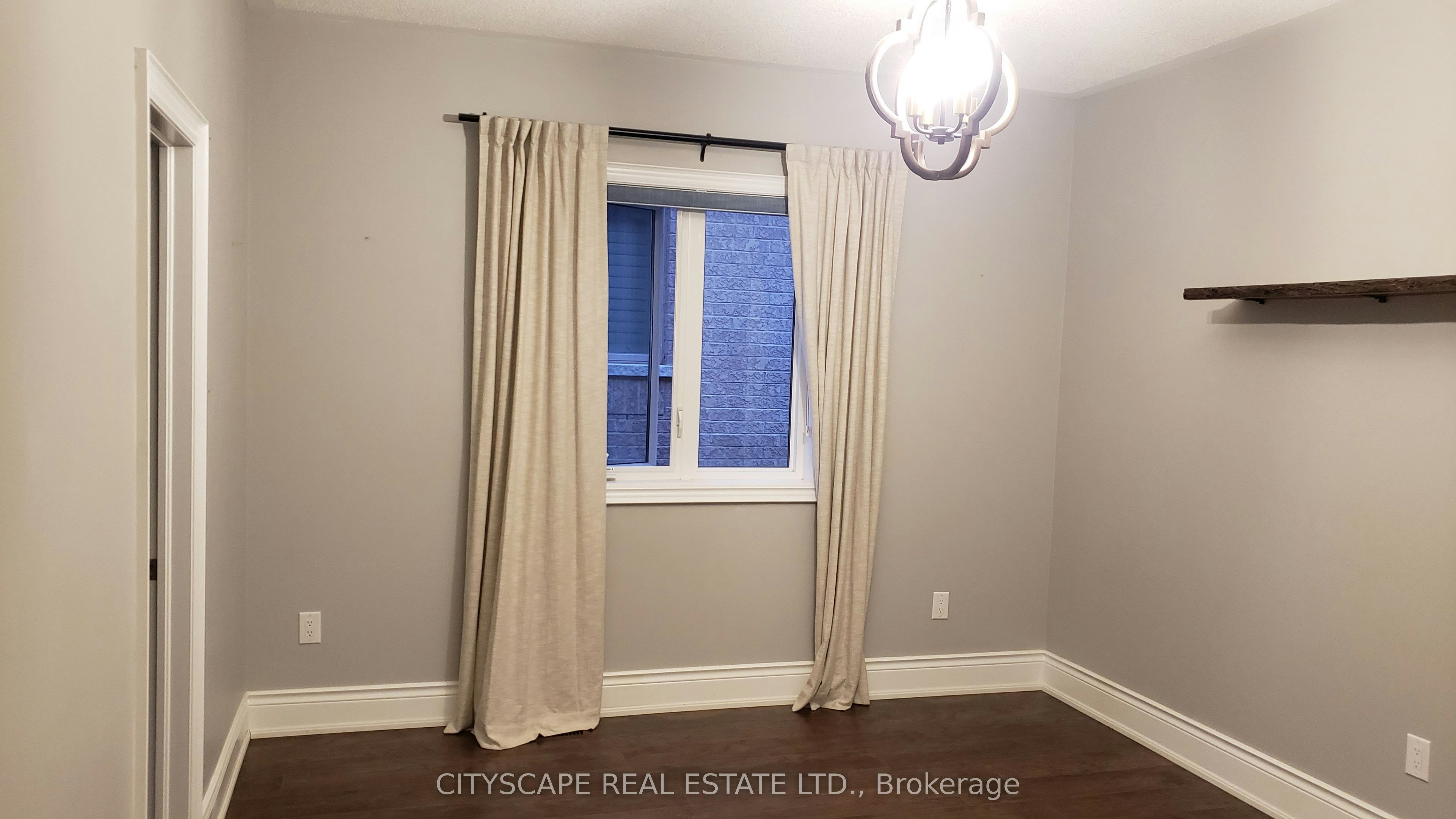 56 Golden Hawk Drive, Hamilton, ON, L8B 1W9 - 25