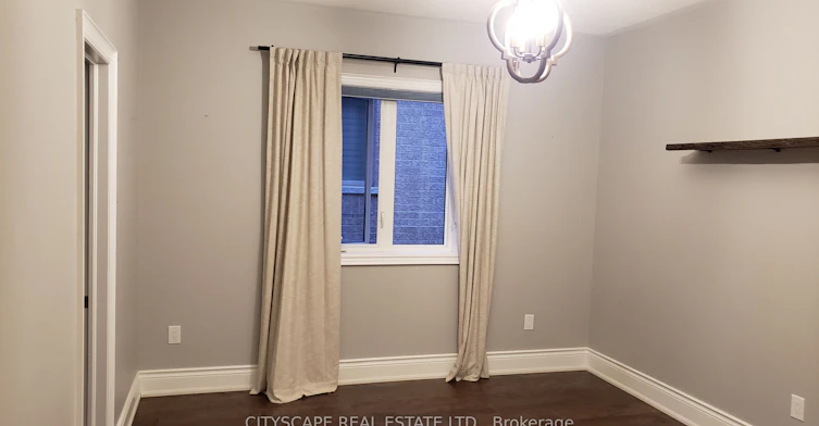 56 Golden Hawk Drive, Hamilton, ON, L8B 1W9 - 25