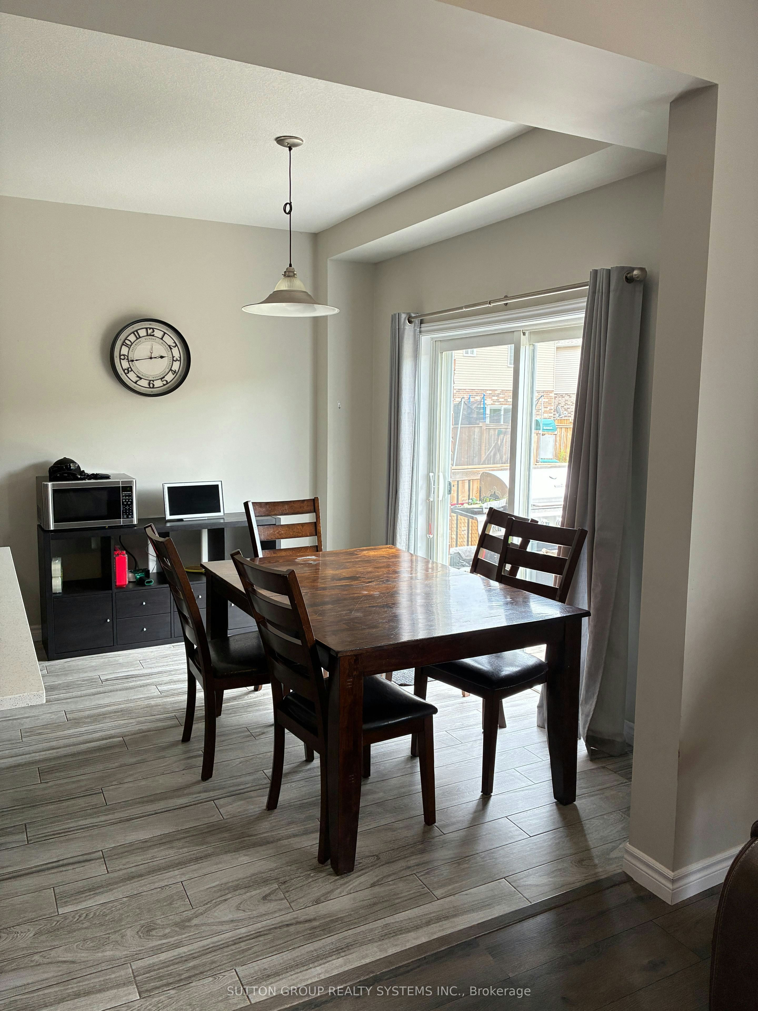 1348 Calais Drive, Woodstock, ON, N4T 0L8 - 17
