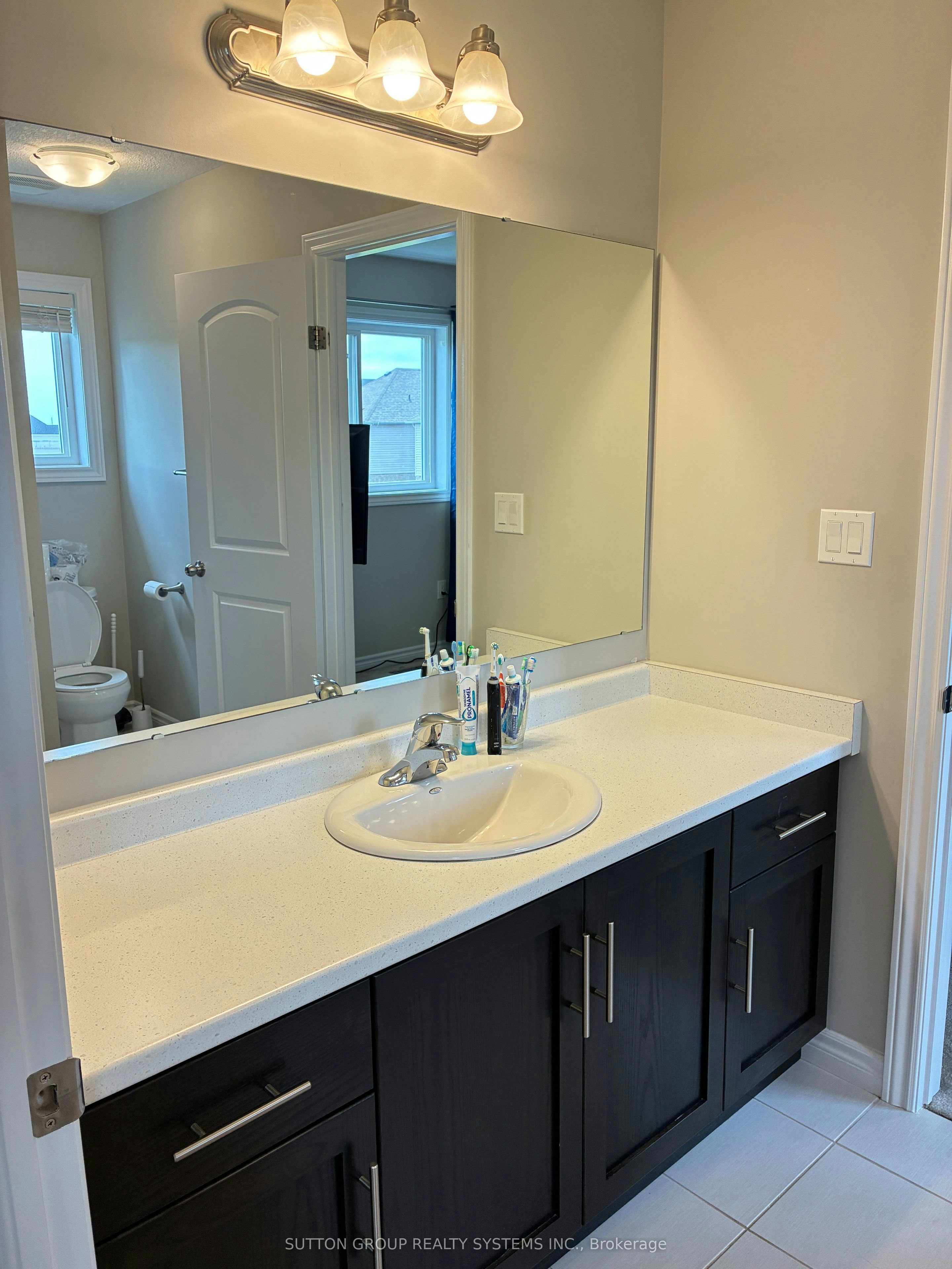 1348 Calais Drive, Woodstock, ON, N4T 0L8 - 21