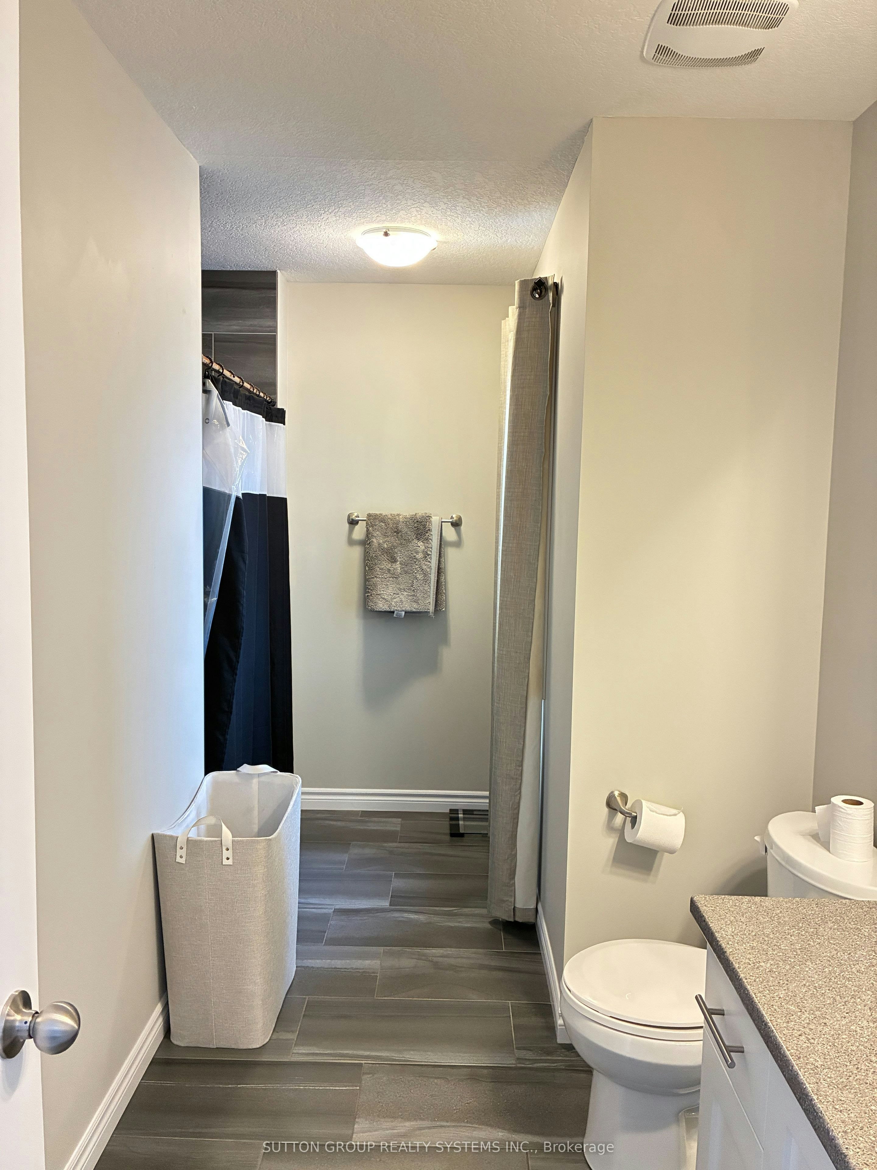 1348 Calais Drive, Woodstock, ON, N4T 0L8 - 27