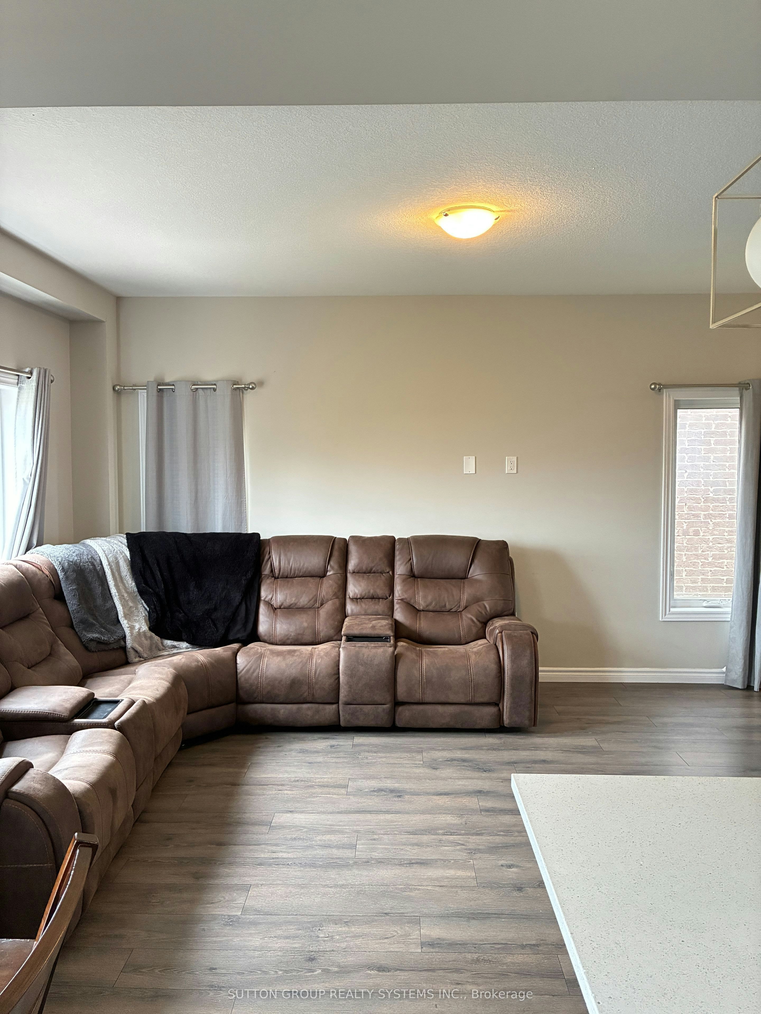 1348 Calais Drive, Woodstock, ON, N4T 0L8 - 5