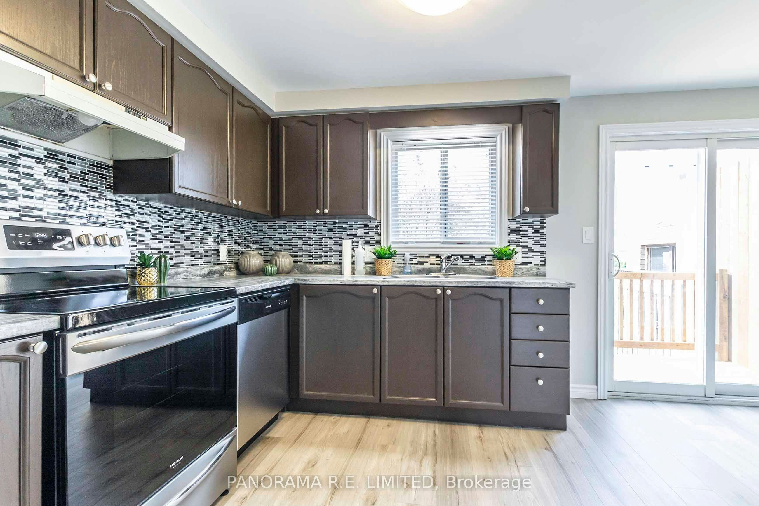 159 Northview Heights Drive, Cambridge, ON, N1R 7M1 - 4