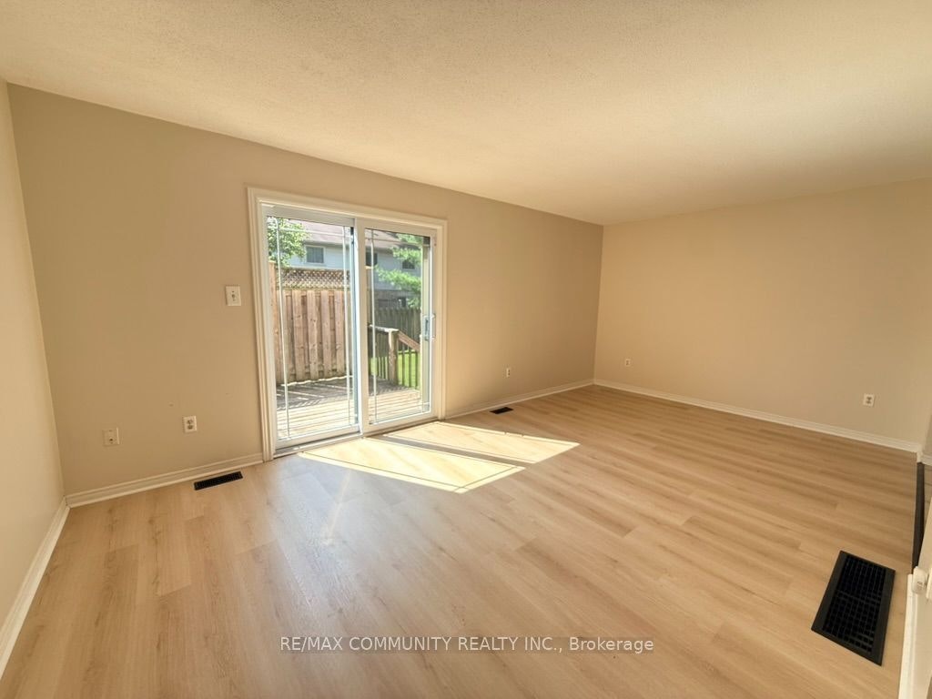 65-511 Admiral Drive W, London, ON, N5V 4R4 - 17