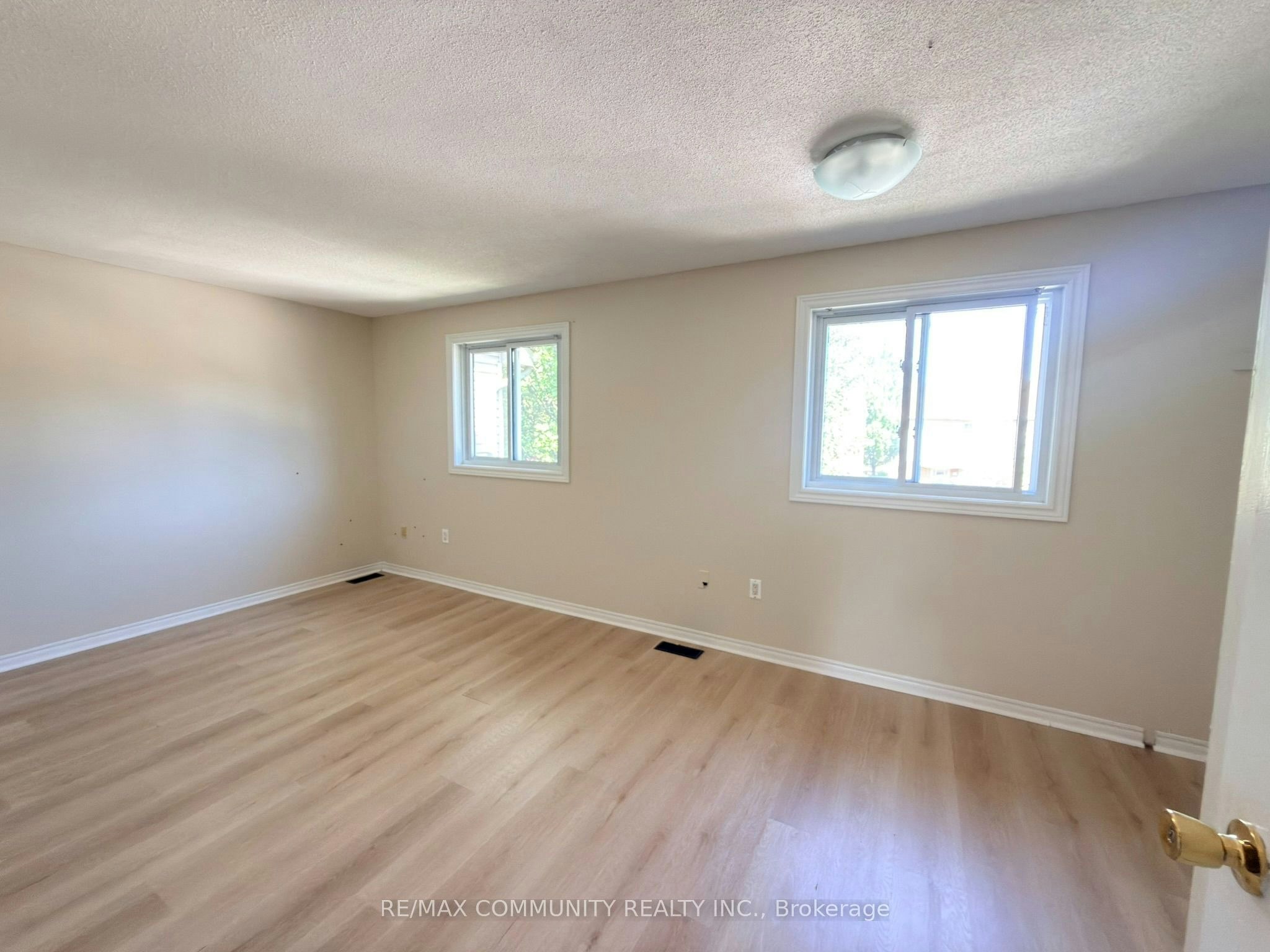 65-511 Admiral Drive W, London, ON, N5V 4R4 - 14