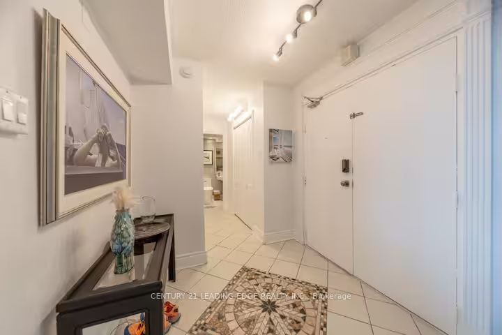 1805-380 King Street, London, ON, N6B 3L6